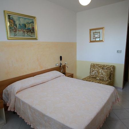 Hotel I Laghetti Polesella Esterno foto